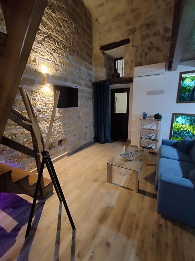 Ecce Homo Appartement Carini Buitenkant foto